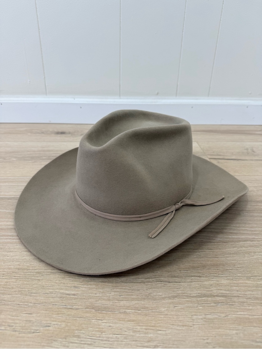 Stetson 7 5/8 Taupe Felt Western Hat. Shape it for u! - Picture 5 of 16